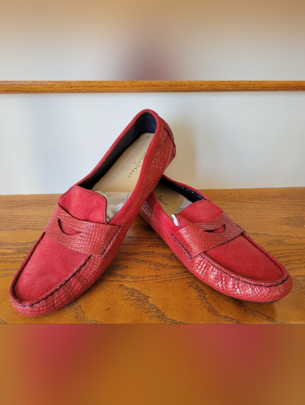 Cole Haan Nike Air Women’s Red Driving Loafers Size 10, Never Worn
